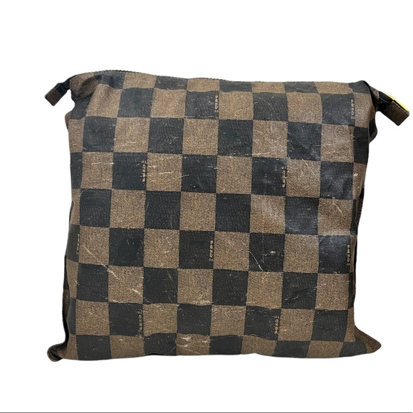 Fendi clutch - Picture 3 of 12